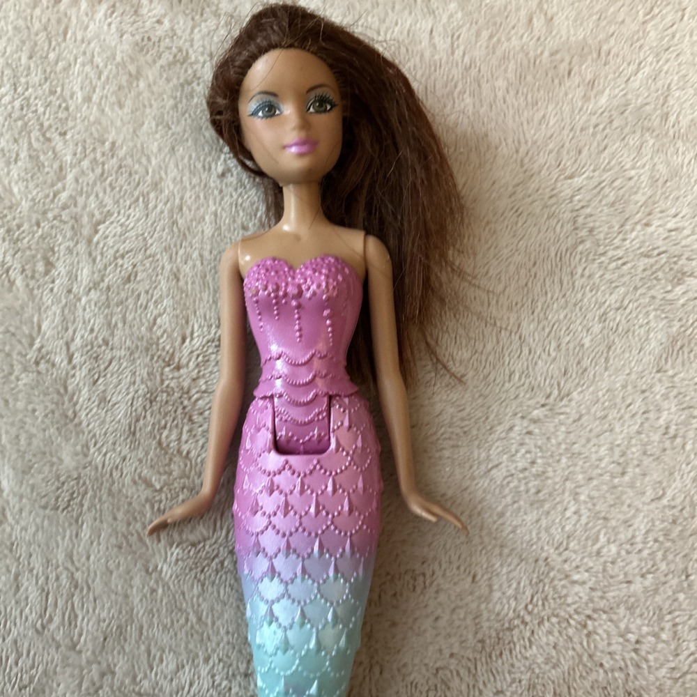 Mattel 2011 Barbie Mermaid Bath Play‎ Fun Doll